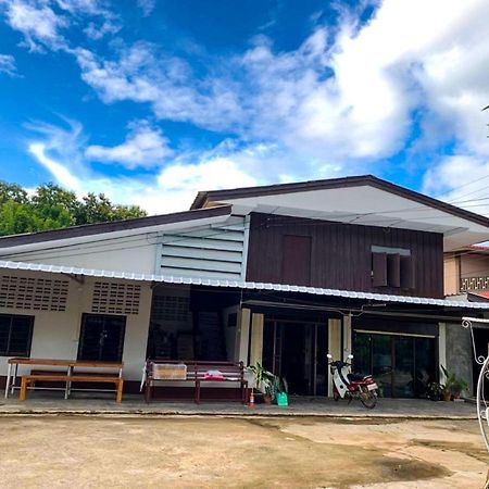 Huean Him Pan Homestay เฮือนฮิมปานโฮมสเตย์ Ban Mae Pan Exterior foto