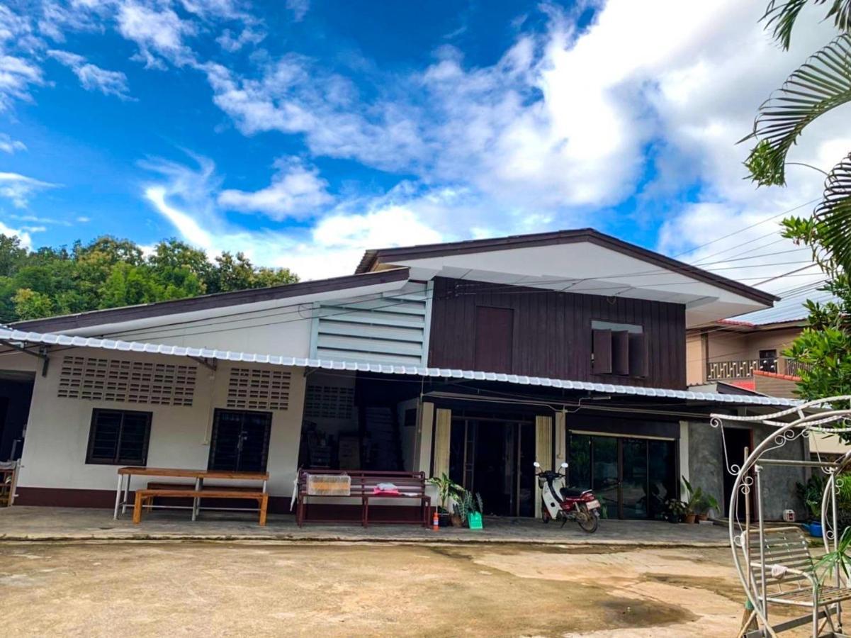 Huean Him Pan Homestay เฮือนฮิมปานโฮมสเตย์ Ban Mae Pan Exterior foto